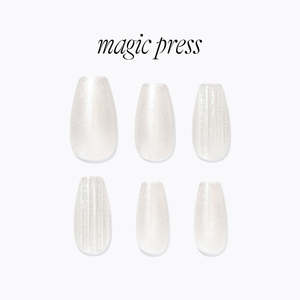 [GLASSY] MAGIC PRESS NAIL - GLASS WHITE