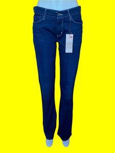 Products: Levis Curve ID Jeans Brand New With Tags Demi Curve - Size: 30x34