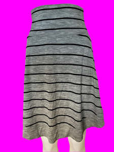 Products: Icebreaker Grey & Black Striped A-Line Skirt - Excellent Condition - Size: S