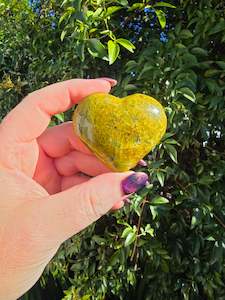 Hearts: Green Opal Heart B