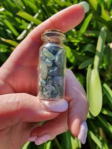 Moss Agate Chip Bottle