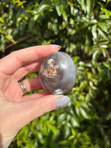 Orca Agate Palm Stone E