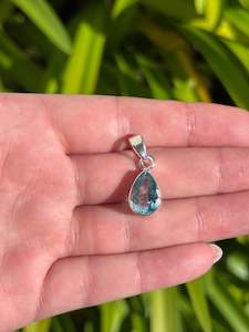 Pendants Necklaces: Blue Topaz | Faceted Sterling Silver Pendant B
