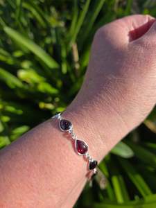 Garnet Teardrop | Polished Sterling Silver Adjustable Bracelet B