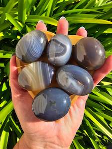 By Crystal Type: Banded Agate Medium Palm Stone