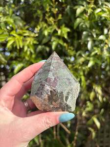 Semi Polished Points: Dragons Blood Semi Polished Point A