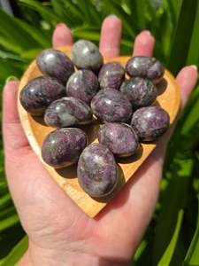 Tumbled Stones: Pink Rubellite Tumbled Stone