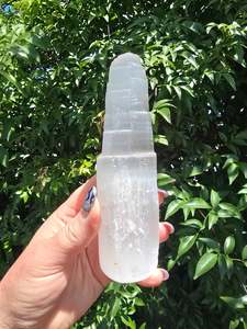 Points Towers: Selenite Tower Large