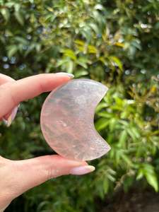 Carved Shapes Animals: Rose Quartz Moon C