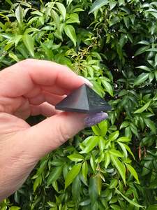 Pyramids: Shungite Polished Pyramid Small