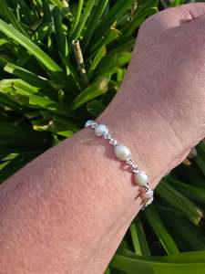 Chain Bracelets Necklaces: Mother Of Pearl Teardrop | Polished Sterling Silver Adjustable Bracelet D