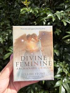 Books Cards: Divine Feminine Archangel Oracle Cards