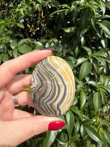 Palmstones: Zebra Calcite Palm Stone C