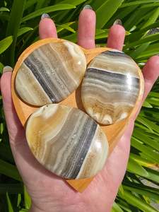 Palmstones: Zebra Calcite Medium Palm Stone