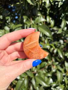 Carved Shapes Animals: Peach Moonstone Self Standing Moon D