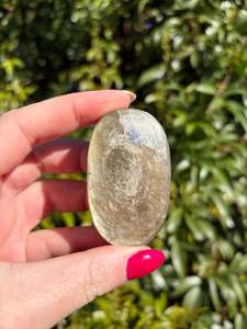 Palmstones: Golden Mica Palm Stone B
