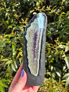 Amethyst Geode | Cave D