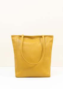 La Lupa: Luna Tote Bag