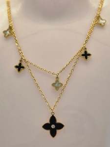 Necklace: NC11