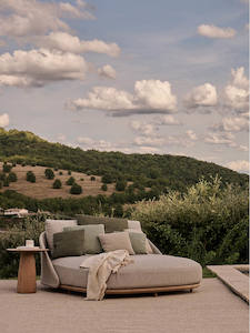 Yabu Pushelberg: Elio Daybed