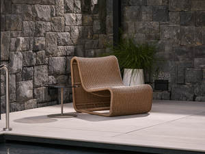 Swell lounge chair