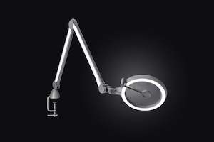 Magnifying Lamps: iQ Magnifier