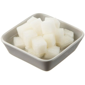 Radish pickle (치킨 무)