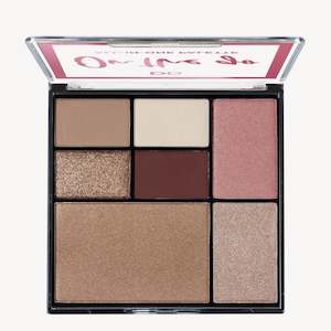 Eyeshadow: On The Go All-in-One Face Palette