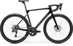 Road Bikes: MERIDA SCULTURA 8000 - BLACK