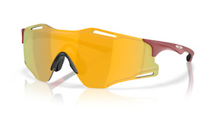 Eyewear: Oakley Cybr Zero Matte Iron Red / Prizm 24K