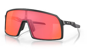 Eyewear: Oakley Sutro Matte Black / Prizm Trail Torch