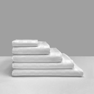 Accommodation: Jubilee Sateen 3cm