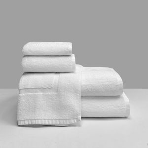Bath: Elite Towels
