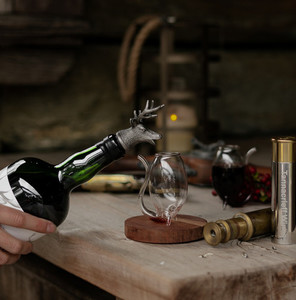 Stag Pourer Tannacrieff