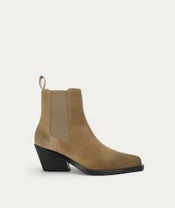 Sale: Rider Boot - Oat Suede