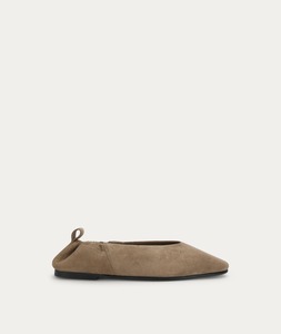 All Footwear: Cinch Flat - Dune Suede