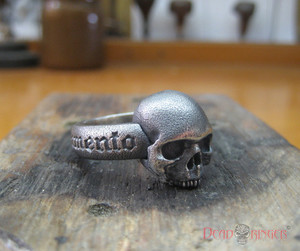 Products: Memento Mori Skull Ring deadringerjewelry