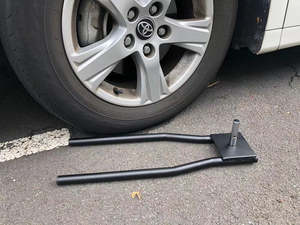 FLAG CAR WHEEL BASE - Outdoor Banner Stand