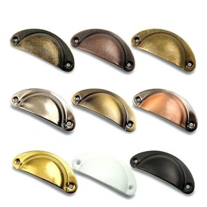 Cup Pulls: Half Round Cup Handles [Skel]