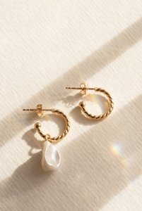 Half Round Twisted Hoop