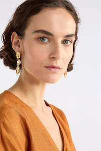 Delaa Drop Earring