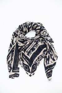 Garcia: Printed Square Scarf