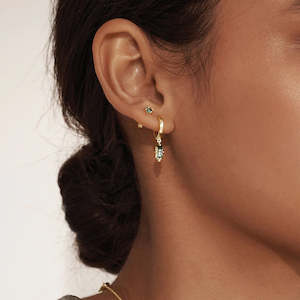 Jewellery 1: Huggies with Hanging Green Quartz Baguette Earrings | Yellow Gold