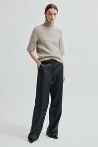 Karla Knit Short Sleeve