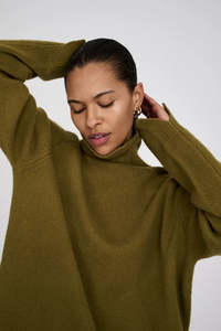 Rabens Saloner: Celly Knit