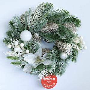 Christmas Ornaments: Table Centre Piece - Frosted pine wreath