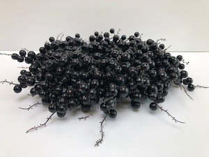 Christmas Wreaths Garlands: Table Centre Piece - Black Berry