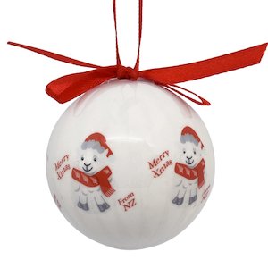 White Cream: Decoration - New Zealand Lamb bauble - FACTORY SECONDS