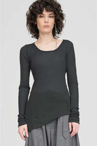 Tops: Taylor Camber Tunic Black