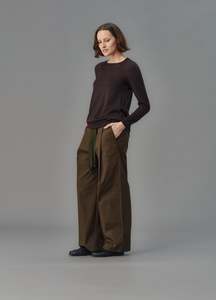 Knitwear: Standard Issue Swing Sweater Umber